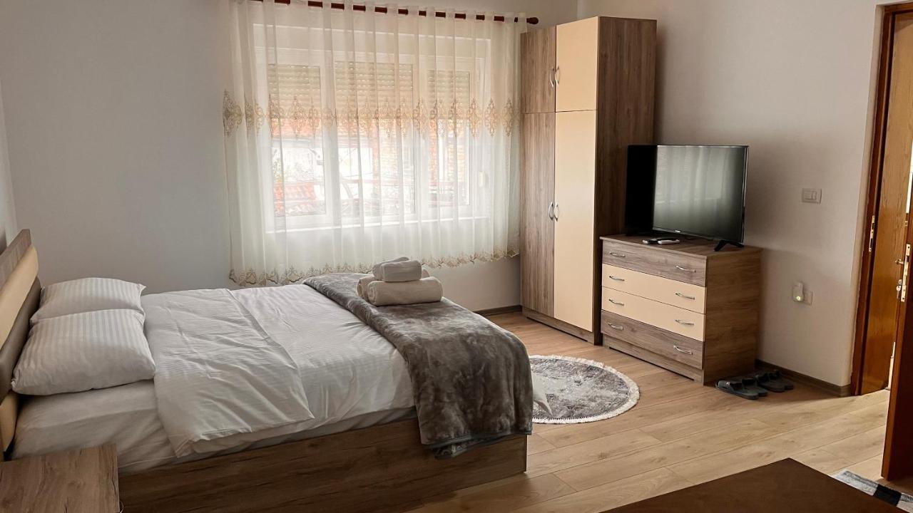 Driteza Hotel คอร์เชอ ภายนอก รูปภาพ