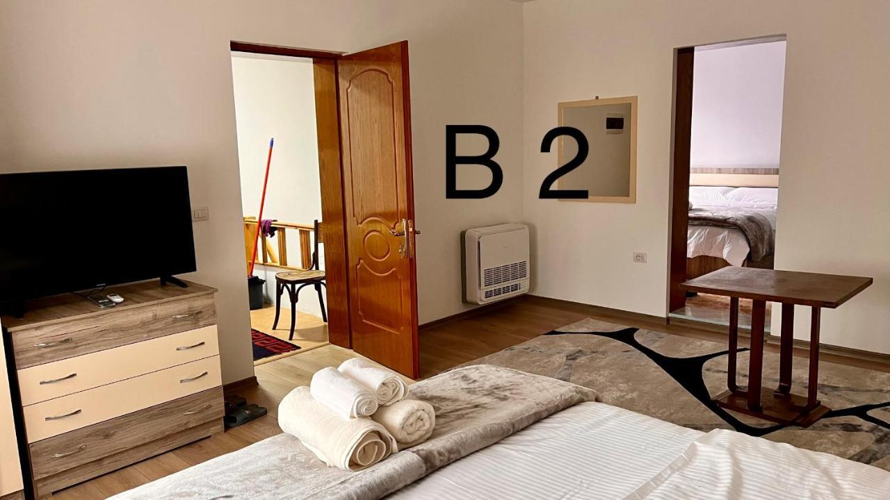 Driteza Hotel คอร์เชอ ภายนอก รูปภาพ