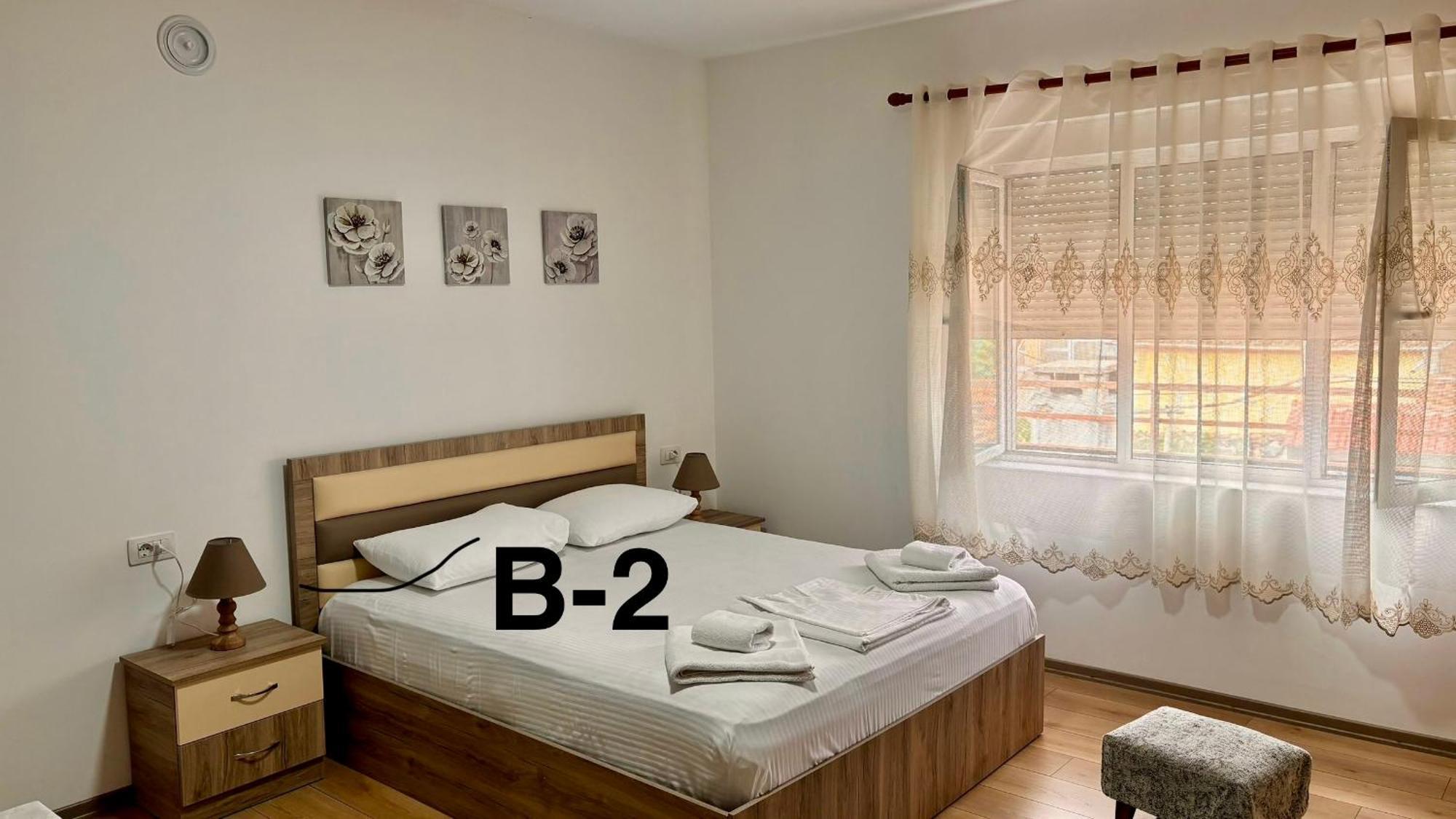 Driteza Hotel คอร์เชอ ภายนอก รูปภาพ